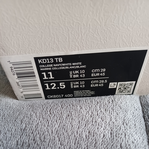 Mens tennis shoes - Picture 4 of 9